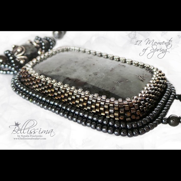 Handmade statement necklace - semi-precious gems - Picture 6 of 7